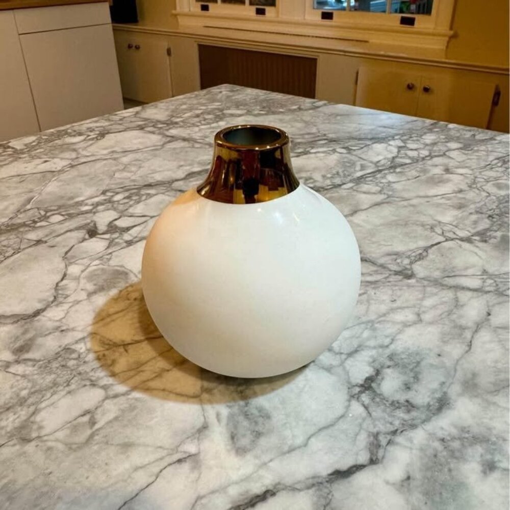 Canvas Home Dauville gold ceramic bud vase